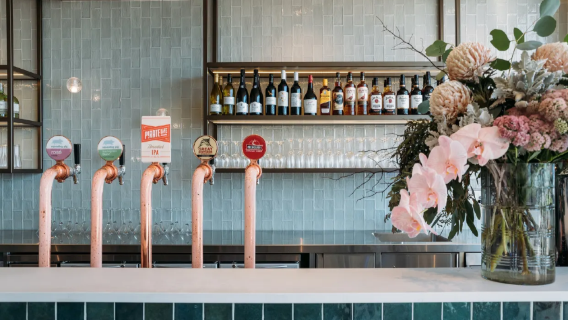 Sydney Airport (SYD) Plaza Premium Lounge Service | VIP Lounge Experience [3 hr rest service with free Wi-Fi]