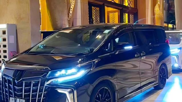 Flughafentransfer in Macau / Hoteltransfer von Fähren und Grenzübergängen / Privattransfer in Macau