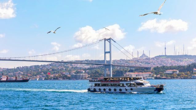 Istanbul Bosphorus Cruise with Optional Day Tour or Night Tour