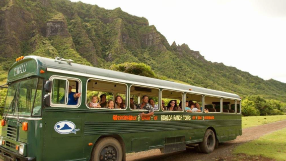 Hollywood-Filmset-Tour in der Kualoa Ranch auf Hawaii, USA | Geteilte Tour auf Englisch
