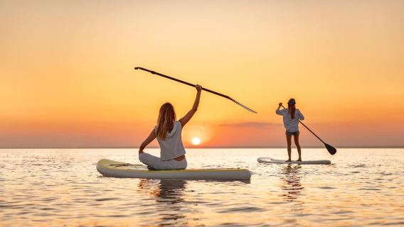 Torrevieja: Sundowner tour on the catamaran Apaleo