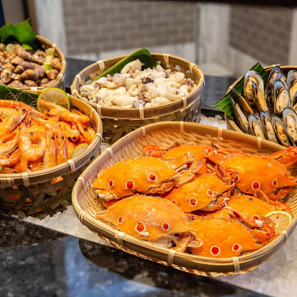 Taipei Marriott Hotel Garden Kitchen Weekday Seafood Salad Bar Lunch Buffet Voucher