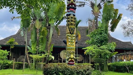 ทัวร์วันเดียว/ทัวร์หลายวัน พร้อมบริการภาษาอังกฤษและภาษาจีน