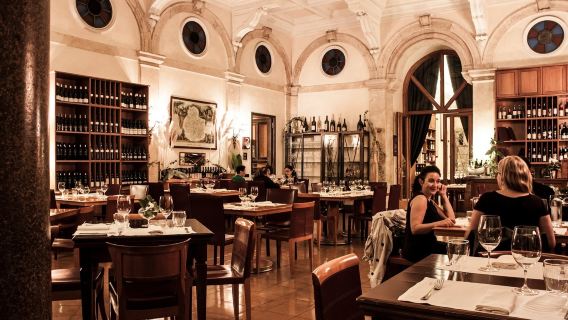 Rome: Guided Wine Tasting + Dinner