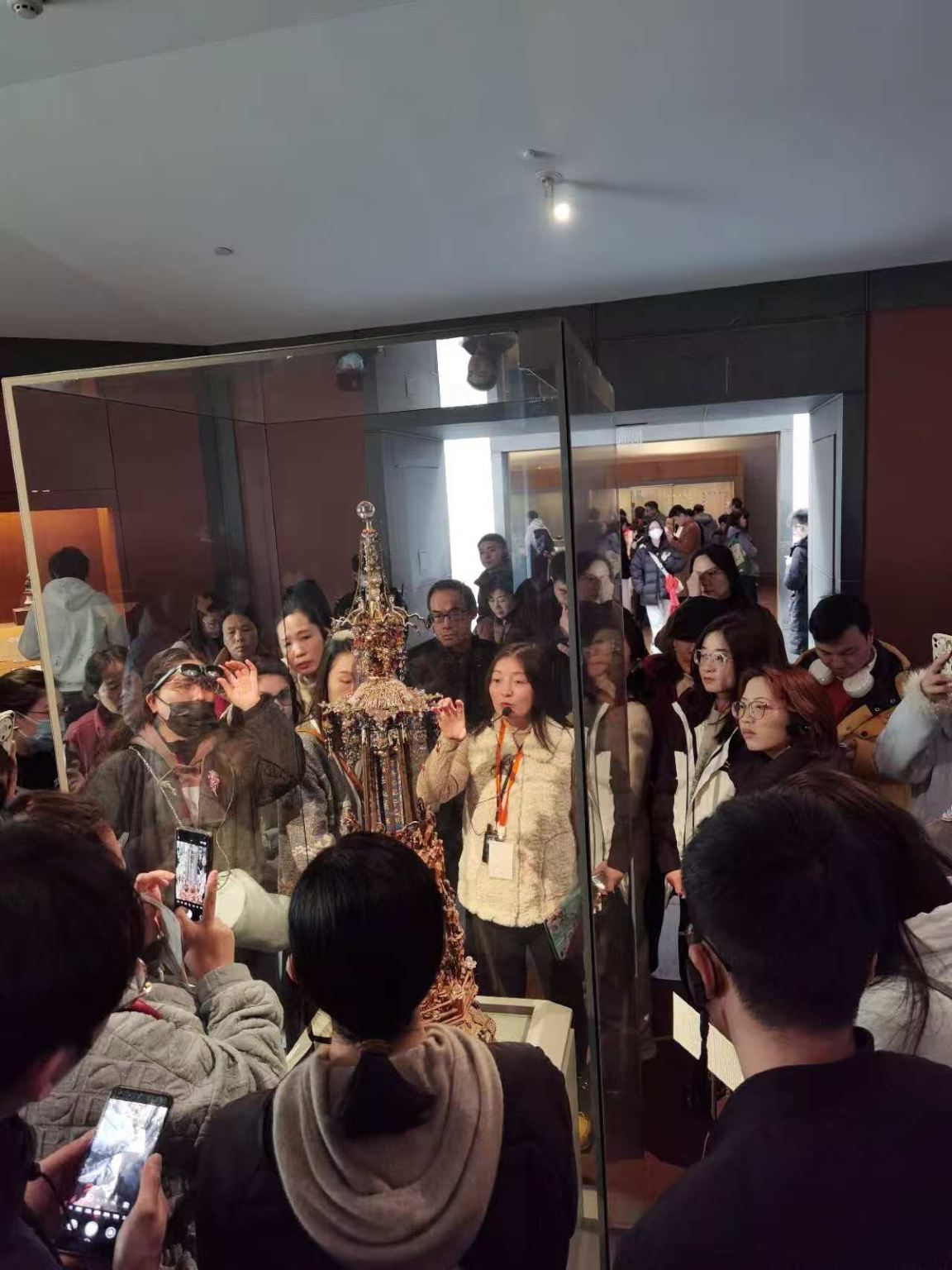 1.5hr Private Tour with Professional Tour Guide Service at Suzhou Museum Main/West Branch - Live Guide + Exclusive Non-Shared Group + Multiple Languages (English/Korean/Japanese)