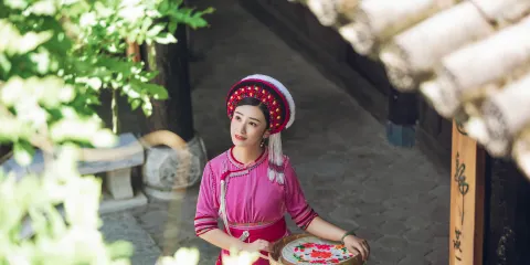 三江旅拍【一對一跟拍街拍航拍抓拍婚拍/多語言翻譯攝影師/攝影攝像】