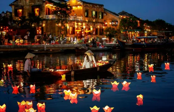 越南：美山聖地＆會安古城拼團一日遊（峴港出發英文團）