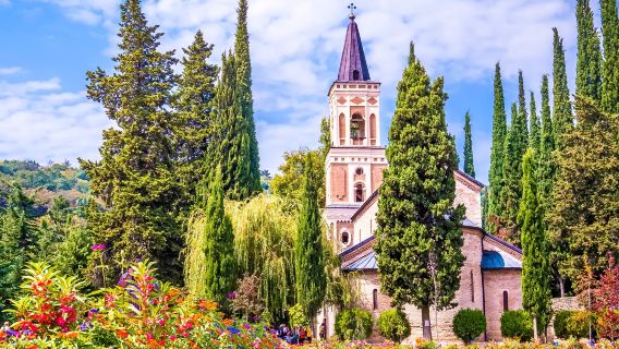 Entdecken Sie Kachetien: Probieren Sie edlen Wein, besuchen Sie Klöster und schlendern Sie durch die Stadt der Liebe, Sighnaghi