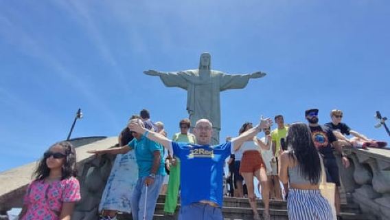 Cariocando en el Cristo Redentor y Pan de Azúcar + Tour en Helicóptero