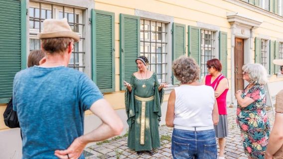 Singen: Historische Stadtführung mit Herzogin Hadwig von Schwaben