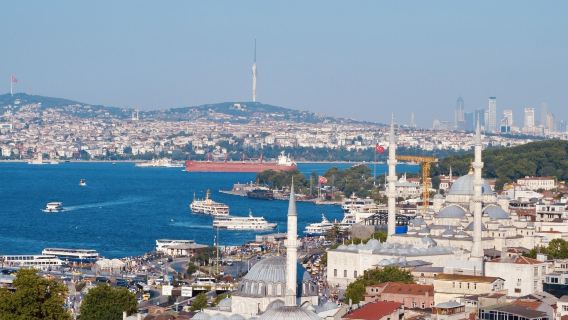 Servizio di prenotazione ristorante popolare Mimar Sinan Roof a Istanbul, Turchia