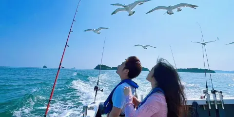 遼寧大連星海遊艇碼頭出海海釣觀光【提供魚竿魚餌+收穫歸客人】