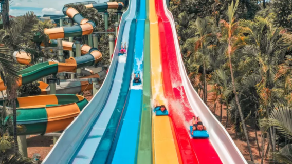 Laguna Splash Island water park