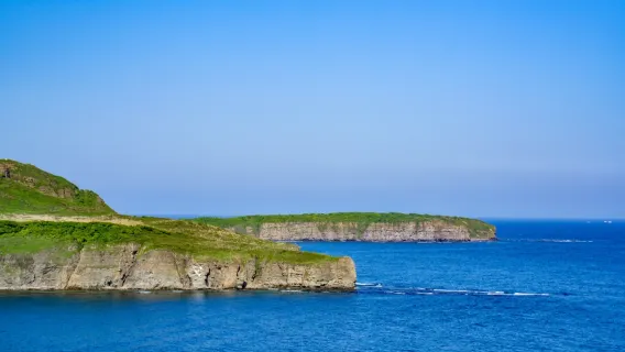 海參崴精華包車一日遊 | 燈塔·潛水艇·玻璃海灘| 隨停隨拍