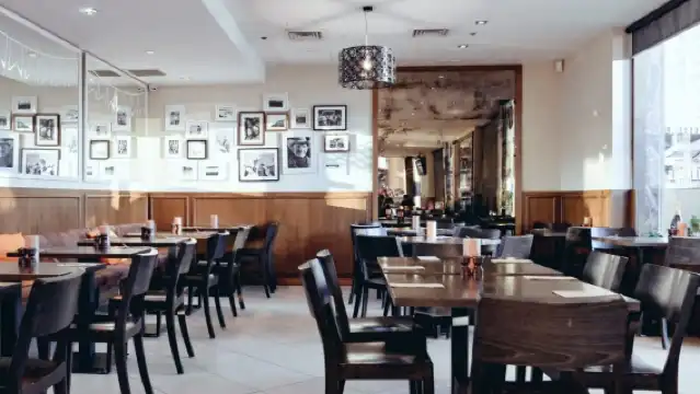 Searock Bar and Grill 用餐體驗（牛排或海鮮特色菜）