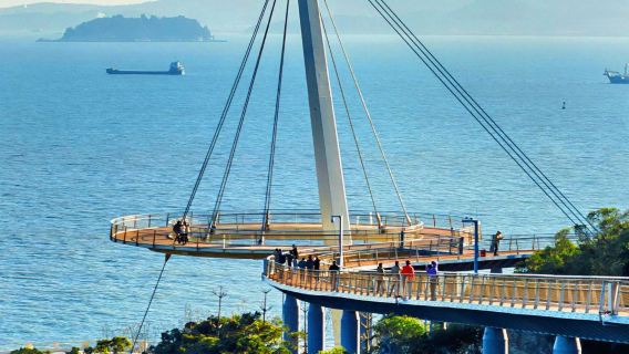 Excursión de un día en Xiamen: paseo en velero, encuentro con la cultura de Minnan y teleférico de Zhonggu (incluye entradas para grupo pequeño de 8 personas)