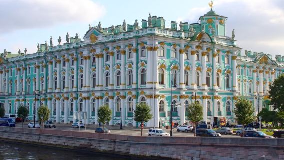 聖彼得堡夏宮花園|馬林斯基劇院|王宮廣場親子一日遊