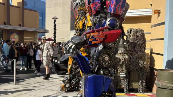 Best Places to Take Kids in Los Angeles: In-Depth Tour of Universal Studios Hollywood [Private Charter with Chinese-Speaking Guide]