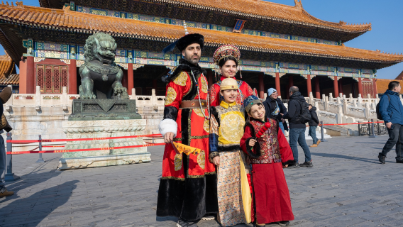 [Private Group & small group] Square+Forbidden City+guide service+transportation