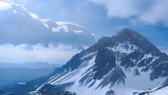 Lijiang 1-Tages-Englisch-Kleingruppen-Tour: Jade-Drachen-Schneeberg und Gletscherpark-Seilbahn