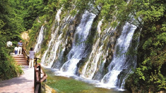 1-day tour to Zhongba Grand Canyon and ancient city in Shiquan, Ankang