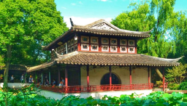 Shanghai Departure | Suzhou Tongli Ancient Town + Gondola Ride + Humble Administrator's Garden + Pingjiang Road Stroll 1-day Tour