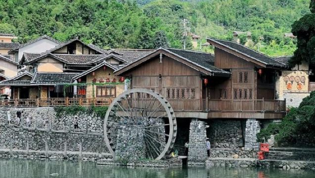 [Guía en tailandés/español] Excursión de un día en grupo reducido a Yunshuiyao, Tulou Hegui y Tulou Huaiyuan en Nanjing