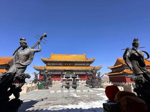 Pulang pergi dari Taiyuan ke Gunung Wutai: Perjalanan pembersihan jiwa dalam satu hari