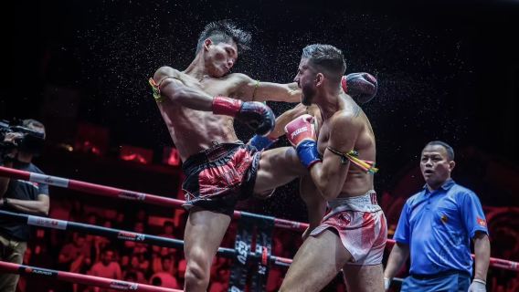 曼谷拉差達慕拳擊館（百年泰拳聖地+職業熱血賽事+沉浸式觀賽體驗）