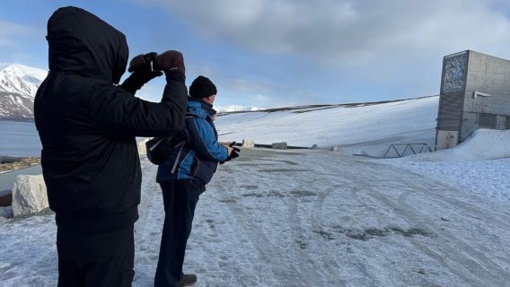 Svalbard: visit By car Global Seed Vault & Arctic viwepoint