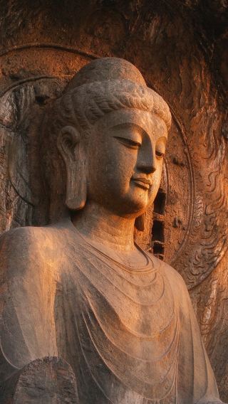 [Depart from Zhengzhou / Luoyang] Longmen Grottoes + Guanlin Temple Private Day Tour | Optional English-Speaking Guide