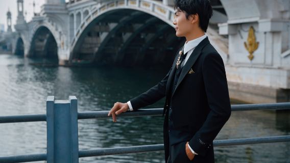 Otaru, Japón: retratos individuales, sesiones fotográficas para propuestas de matrimonio, seguimiento fotográfico del registro civil, fotografía de cumpleaños, maquillaje, entrega de todos los negativos/ traducción