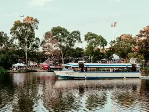 Torrens River Cruise in Adelaide