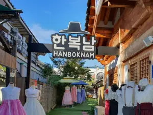 Hanbok Experience-Hanboknam at Jeonju Hanok Village Store