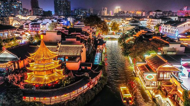 南京總統府+大報恩寺+紀念館+中山陵景區+夫子廟一日遊