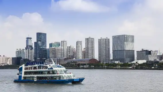 上海半日遊：金茂大廈+浦江遊覽+外灘