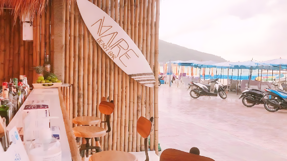 Sport acquatici di un giorno intero sull'isola di KOH LARN con trasporto incluso