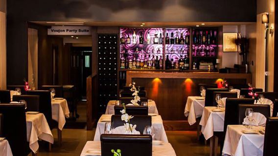 Ristorante Voujon: prenota un tavolo a Edimburgo, Scozia, Regno Unito. Un tesoro di ristorante indiano.