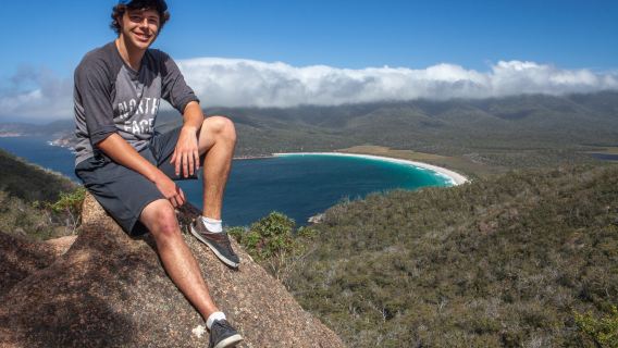 オーストラリア・タスマニア ワイングラス湾ワンデーツアー【ホバートまたはローンセストン出発オプション】