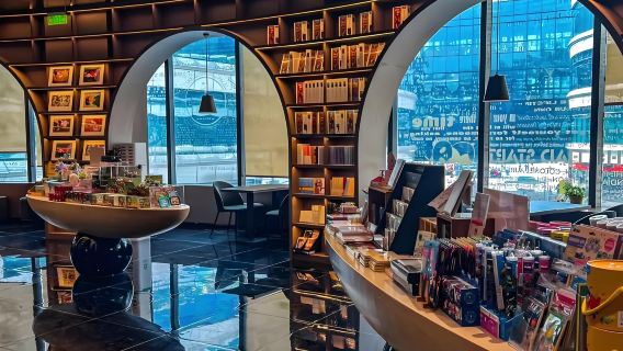 Площадь Янтяньво в Чэнду + Книжный магазин «Чжуншу» + Дуцзянюань + Ночные виды моста Наньцяо [«Голубая слеза»/сезонный фестиваль фонарей]