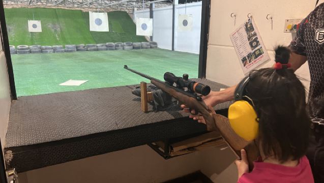 ยิงปืนไลท์บัลเล็ตมืออาชีพที่พัทยา