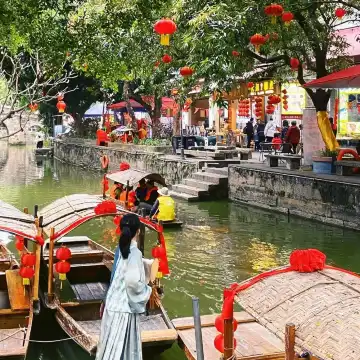 中国広州+仏山祖廟+逢簡水郷+仏山嶺南天地+清暉博物館ワンデーツアー