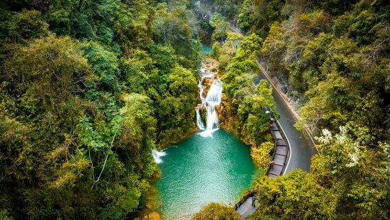 Lawatan sehari bas ulang-alik tarikan pelancongan Libo Xiaoqikong Guizhou [pergi-balik pada hari sama|langsung ke tarikan pelancongan]