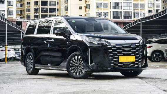 Wynajem samochodu biznesowego w Zhuhai na cały dzień | odbiór spod domu | elastyczny program | kierowca-przewodnik