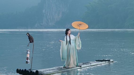 桂林陽朔漢服拍攝體驗（服裝租賃＋精緻妝髮＋拍攝＋款式多樣）