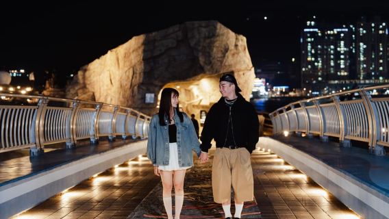 Busan: Night Small Group Photography Tour (Max 7)