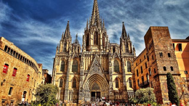 Sepanyol - Barcelona - Pengembaraan Ajaib Gaudi & Jalan-jalan di Gothic Quarter lawatan sehari