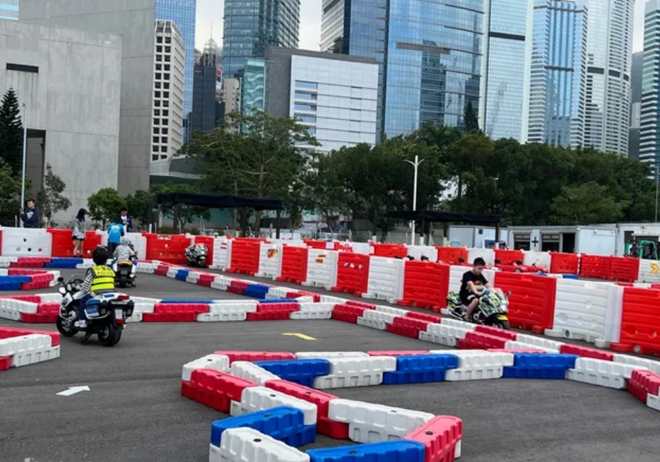 龍景8號- 灣仔鬧市小童電動車體驗 （K Cart, 工程車, 警察電單車, 跑車）