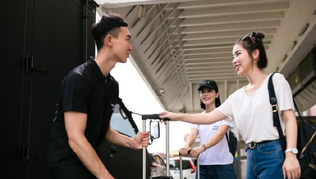 Tokyo/Disney/Yokohama Same-day luggage delivery (between Narita/Haneda Airport/hotel)