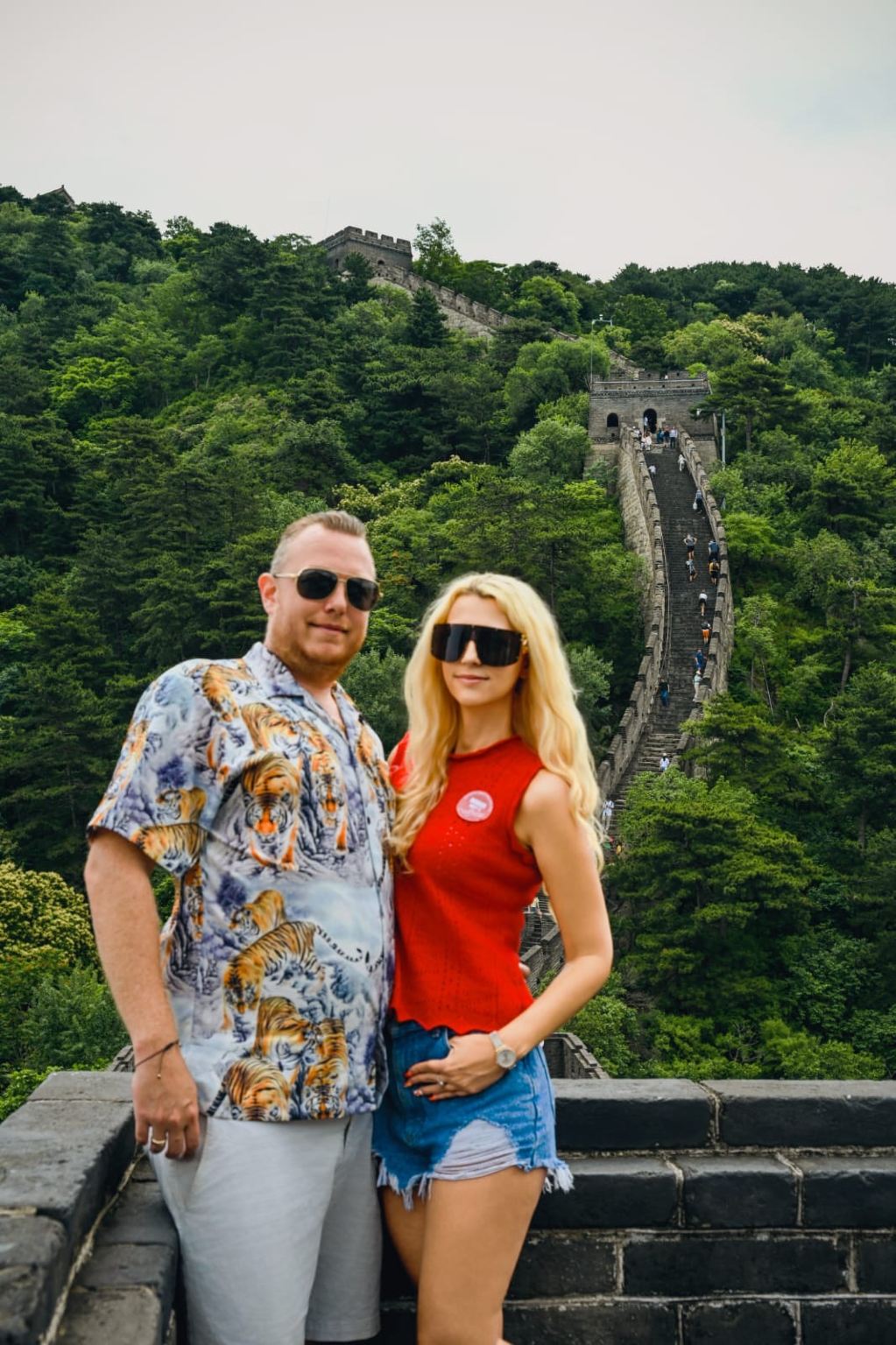 Beijing: Mutianyu Great Wall Bus Tour & Optional Guided 5-KM Trek